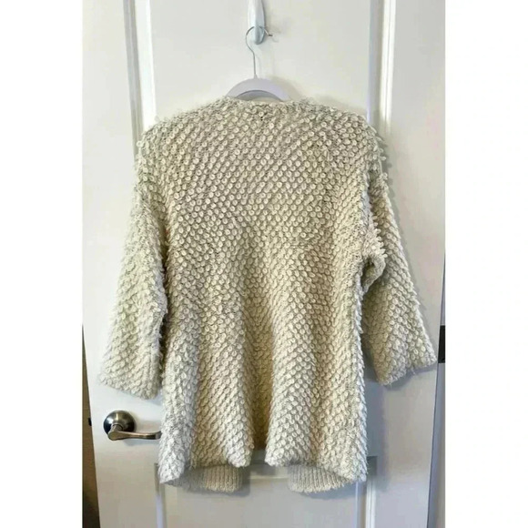 Express Cardigan Open Front Sweater Cream Wool Chunky Knit Looped Knit Size XS - Picture 2 of 5
